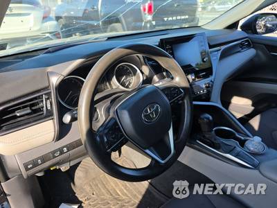 2022 Toyota Camry LE - zdjęcie 11 z 43 - miniatura
