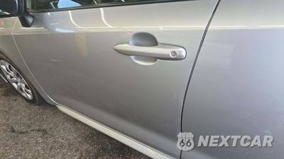 2020 Toyota Corolla LE Sedan - zdjęcie 35 z 39 - miniatura