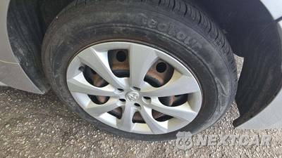 2020 Toyota Corolla LE Sedan - zdjęcie 29 z 39 - miniatura