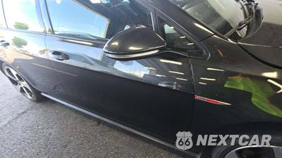 2017 Volkswagen Golf GTI S Hatchback - zdjęcie 26 z 28 - miniatura