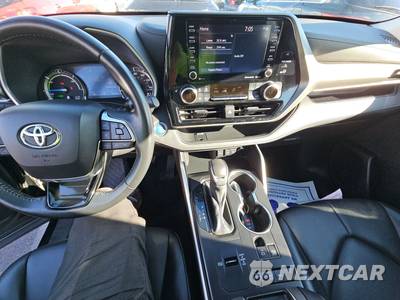 2021 Toyota Highlander Hybrid XLE - zdjęcie 11 z 24 - miniatura