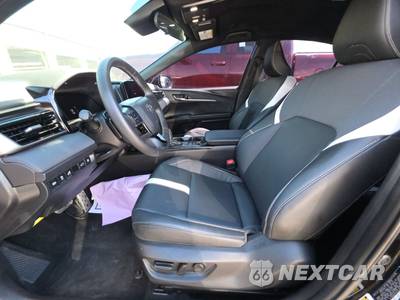 2025 Toyota Camry SE - zdjęcie 7 z 33 - miniatura