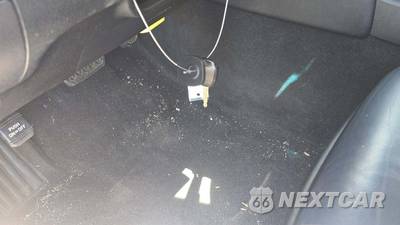 2015 Toyota Camry LE - zdjęcie 18 z 28 - miniatura