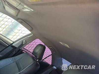 2015 Toyota Camry LE - zdjęcie 17 z 28 - miniatura