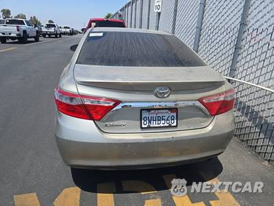 2015 Toyota Camry LE - zdjęcie 5 z 28 - miniatura