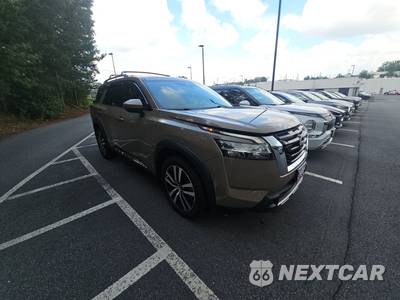 2024 Nissan Pathfinder Platinum - zdjęcie 3 z 24 - miniatura