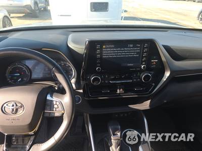 2021 Toyota Highlander Hybrid XLE - zdjęcie 11 z 30 - miniatura