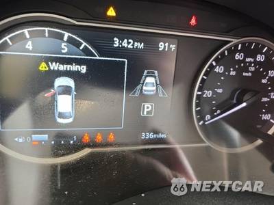 2025 Nissan Versa SV - zdjęcie 9 z 18 - miniatura