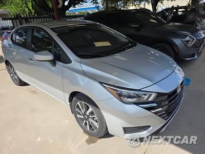 2025 Nissan Versa SV - zdjęcie 3 z 18 - miniatura