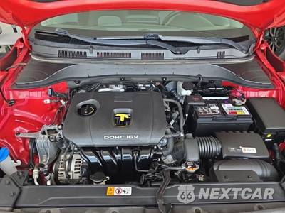 2020 Hyundai Kona SEL - zdjęcie 12 z 16 - miniatura