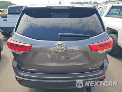 2018 Toyota Highlander XLE - zdjęcie 5 z 26 - miniatura