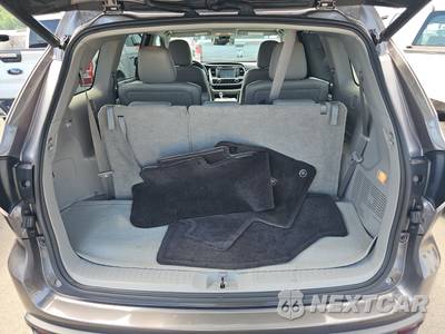 2018 Toyota Highlander XLE - zdjęcie 17 z 26 - miniatura