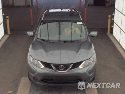 2019 Nissan Rogue Sport SV - zdjęcie 2 z 43 - miniatura