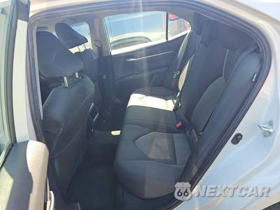 2024 Toyota Camry LE - zdjęcie 13 z 33 - miniatura