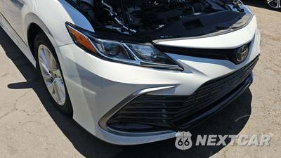 2024 Toyota Camry LE - zdjęcie 27 z 33 - miniatura