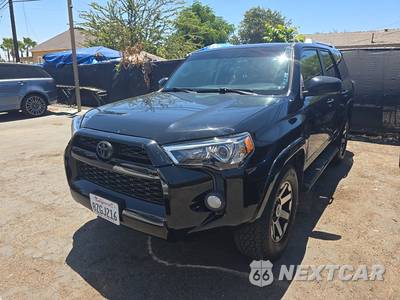 2015 Toyota 4Runner SR5 - zdjęcie 1 z 30 - miniatura