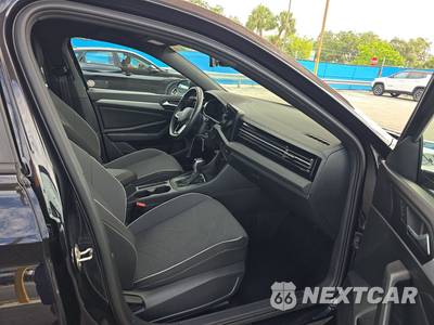 2025 Volkswagen Jetta Sport - zdjęcie 8 z 21 - miniatura