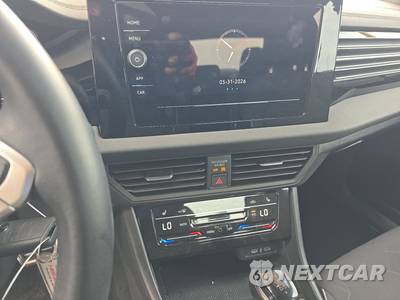 2025 Volkswagen Jetta Sport - zdjęcie 11 z 21 - miniatura