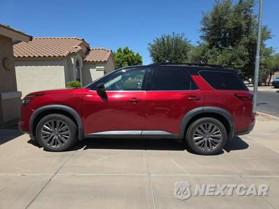 2023 Nissan Pathfinder SL - zdjęcie 8 z 26 - miniatura