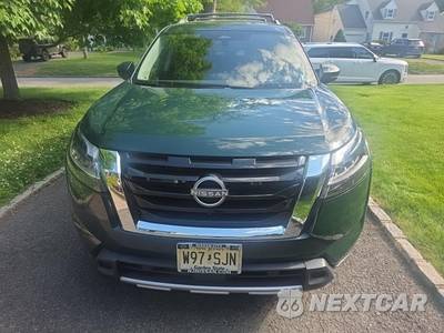 2023 Nissan Pathfinder Platinum - zdjęcie 2 z 34 - miniatura
