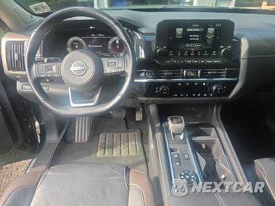 2023 Nissan Pathfinder Platinum - zdjęcie 12 z 34 - miniatura