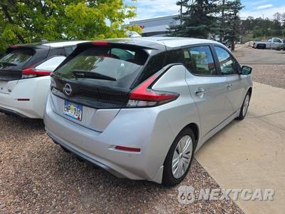 2025 Nissan LEAF S - zdjęcie 5 z 25 - miniatura