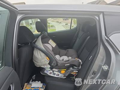 2024 Nissan LEAF SV PLUS - zdjęcie 14 z 26 - miniatura