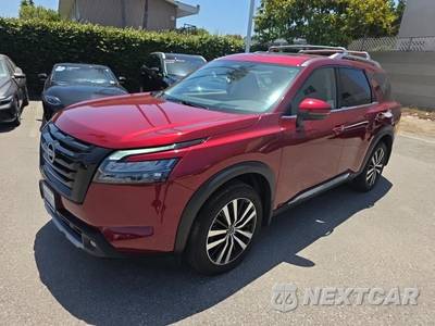 2025 Nissan Pathfinder Platinum - zdjęcie 1 z 26 - miniatura