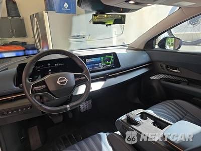 2024 Nissan Ariya PLATINUM+ e-4ORCE - zdjęcie 12 z 27 - miniatura