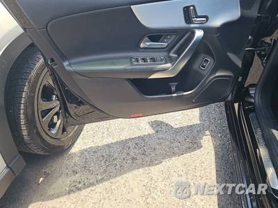 2020 Mercedes-Benz A 220 - zdjęcie 9 z 30 - miniatura