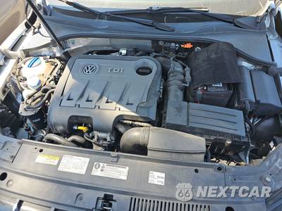 2014 Volkswagen Passat TDI SE w/Sunroof - zdjęcie 15 z 30 - miniatura