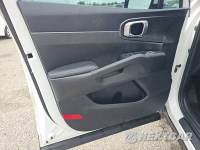 2023 Kia Sorento Hybrid EX - zdjęcie 9 z 28 - miniatura