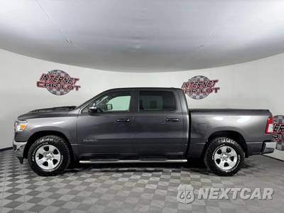 2021 Ram 1500 Big Horn Crew Cab Short Bed - zdjęcie 4 z 45 - miniatura
