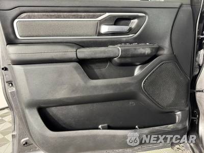 2021 Ram 1500 Big Horn Crew Cab Short Bed - zdjęcie 37 z 45 - miniatura