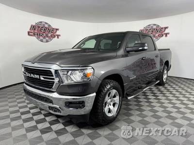 2021 Ram 1500 Big Horn Crew Cab Short Bed - zdjęcie 3 z 45 - miniatura