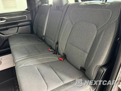 2021 Ram 1500 Big Horn Crew Cab Short Bed - zdjęcie 35 z 45 - miniatura
