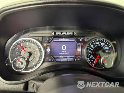 2021 Ram 1500 Big Horn Crew Cab Short Bed - zdjęcie 14 z 45 - miniatura