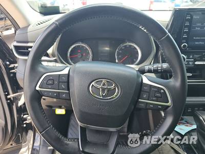 2022 Toyota Highlander LE - zdjęcie 10 z 24 - miniatura