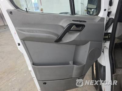 2011 Mercedes-Benz Sprinter 2500 Cargo Van High Roof 170.3" WB - zdjęcie 9 z 29 - miniatura