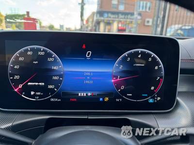 2024 Mercedes-Benz AMG C 43 4MATIC - zdjęcie 30 z 35 - miniatura