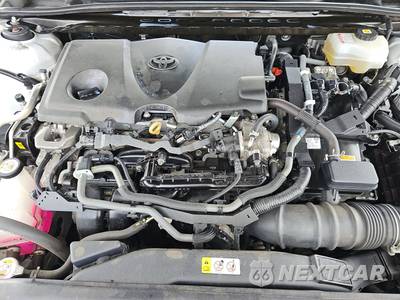 2022 Toyota Camry Hybrid LE - zdjęcie 15 z 26 - miniatura