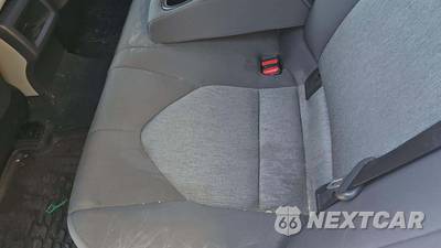 2022 Toyota Camry Hybrid LE - zdjęcie 25 z 26 - miniatura