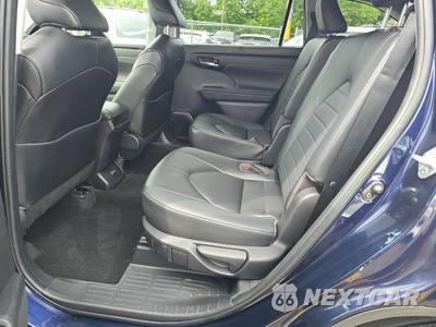 2023 Toyota Highlander XLE - zdjęcie 13 z 42 - miniatura