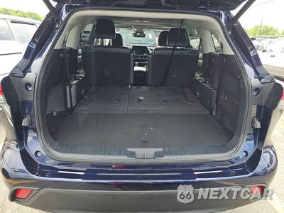 2023 Toyota Highlander XLE - zdjęcie 17 z 42 - miniatura