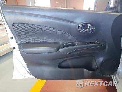 2018 Nissan Versa Sedan SV - zdjęcie 9 z 30 - miniatura