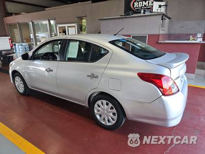 2018 Nissan Versa Sedan SV - zdjęcie 6 z 30 - miniatura