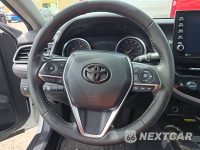 2023 Toyota Camry XLE - zdjęcie 10 z 27 - miniatura