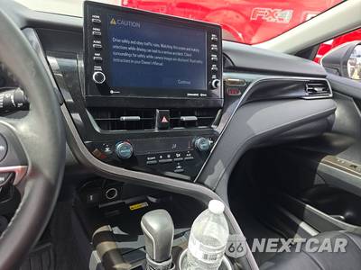 2023 Toyota Camry XLE - zdjęcie 11 z 27 - miniatura