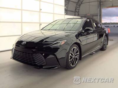 2025 Toyota Camry XLE - zdjęcie 1 z 29 - miniatura