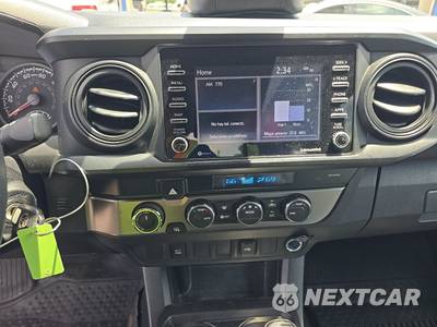 2021 Toyota Tacoma SR Crew Cab Medium Bed - zdjęcie 11 z 20 - miniatura